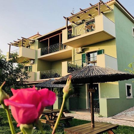 Galini Apartments Trapezaki  Ngoại thất bức ảnh