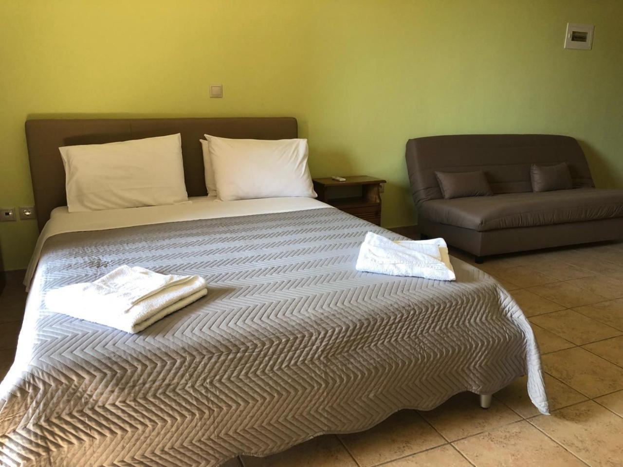 Galini Apartments Trapezaki  Ngoại thất bức ảnh